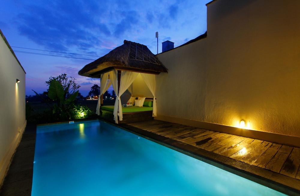 Alam Puisi Villa Ubud Exterior foto